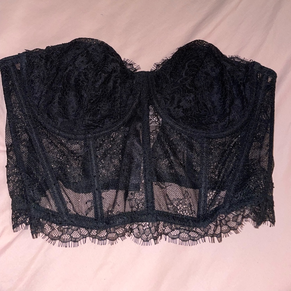 Perfect condition Victoria’s Secret black corset, 36D